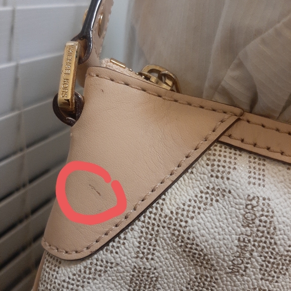 Michael kors handbag MK bags - Picture 13 of 16